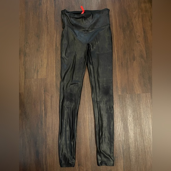 Spanx Faux Leather Leggings - Picture 3 of 6